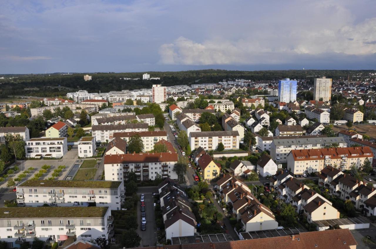 Ueber Den Wolken Und Super Zentral Zwischen Frankfurt Und Darmstadt - 100Qm Langen  Eksteriør bilde