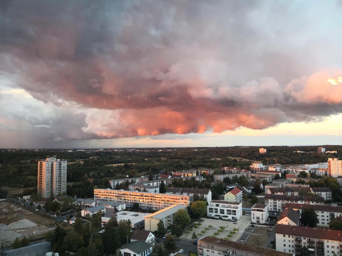 Ueber Den Wolken Und Super Zentral Zwischen Frankfurt Und Darmstadt - 100Qm Langen  Eksteriør bilde